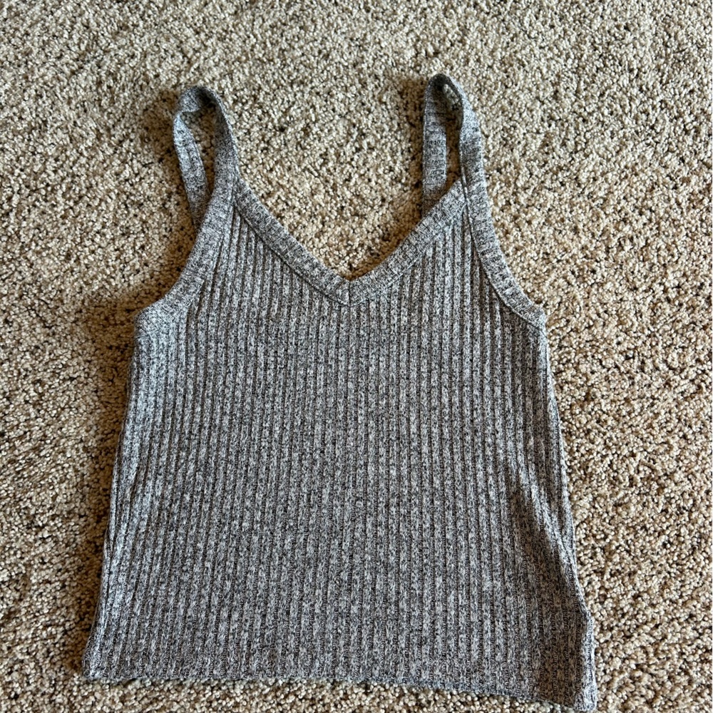 🦋Cropped Ribbed Tank🦋 American eagle